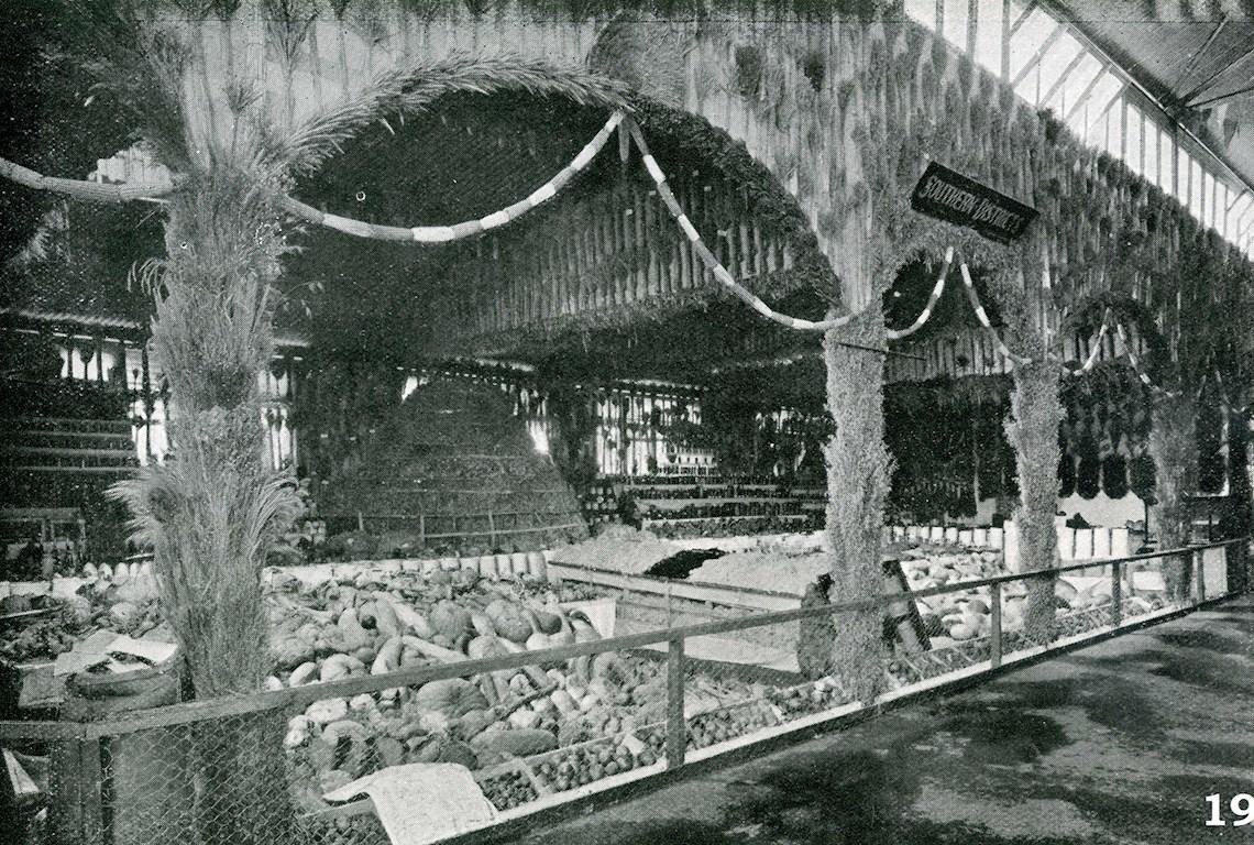 District Exhibit 1910 - Photo