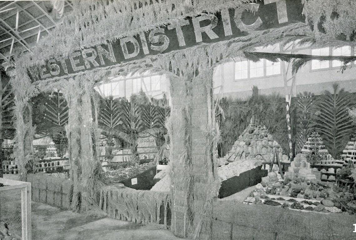 District Exhibit 1913 - Photo