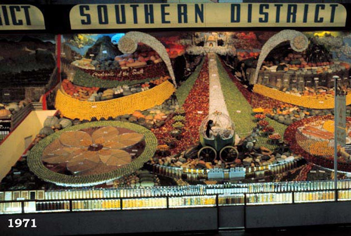 District Exhibit 1971 - Photo